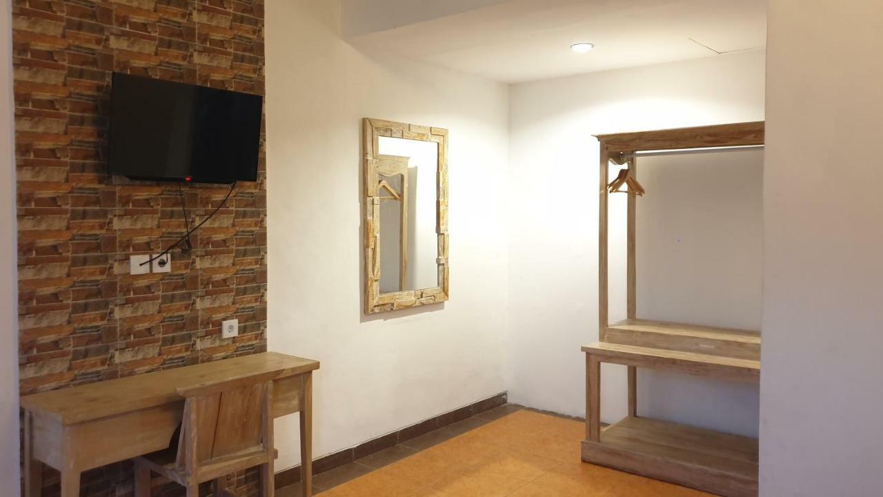 Clover Bali Jimbaran  Exterior photo